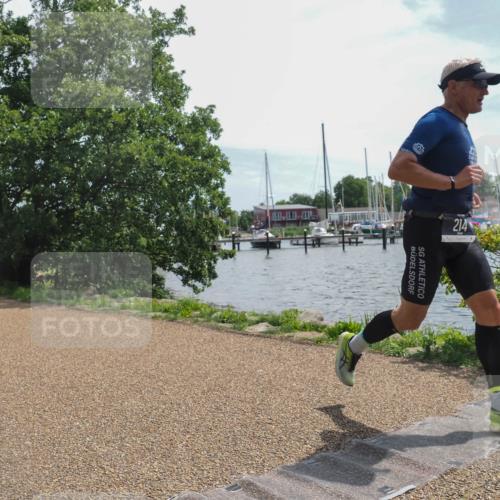 22.06.2025 - Viking Triathlon KatJ http://msf.ph/oto/8124162 22.06.2025 13:06:17 Laufen 214 meine-sportfotos.de