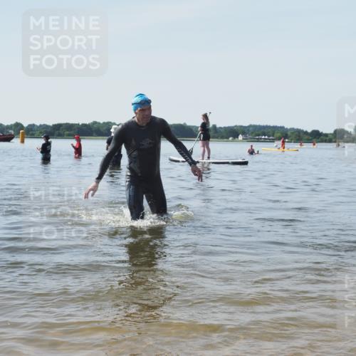 22.06.2025 - Viking Triathlon KatJ http://msf.ph/oto/8124206 22.06.2025 10:59:14 Schwimmen 222, 234, 459 meine-sportfotos.de