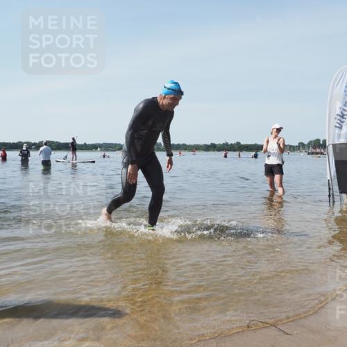 22.06.2025 - Viking Triathlon KatJ http://msf.ph/oto/8124260 22.06.2025 10:59:18 Schwimmen 222, 459 meine-sportfotos.de