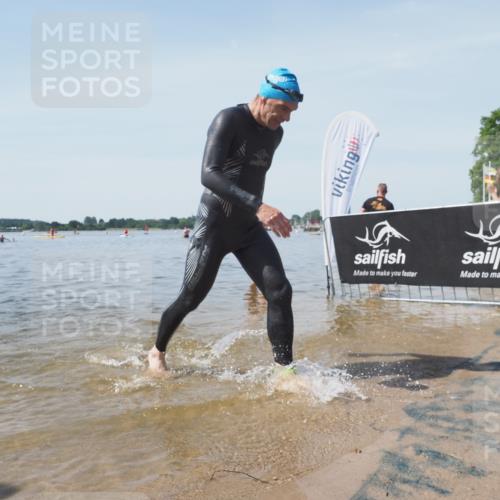 22.06.2025 - Viking Triathlon KatJ http://msf.ph/oto/8124281 22.06.2025 10:59:19 Schwimmen 222, 459, 476 meine-sportfotos.de
