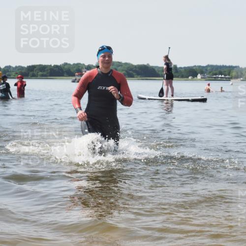 22.06.2025 - Viking Triathlon KatJ http://msf.ph/oto/8124385 22.06.2025 10:59:36 Schwimmen 476 meine-sportfotos.de