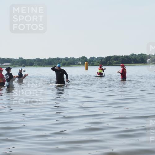 22.06.2025 - Viking Triathlon KatJ http://msf.ph/oto/8124453 22.06.2025 11:06:02 Schwimmen  meine-sportfotos.de