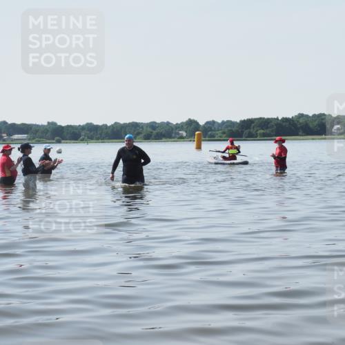 22.06.2025 - Viking Triathlon KatJ http://msf.ph/oto/8124461 22.06.2025 11:06:03 Schwimmen  meine-sportfotos.de