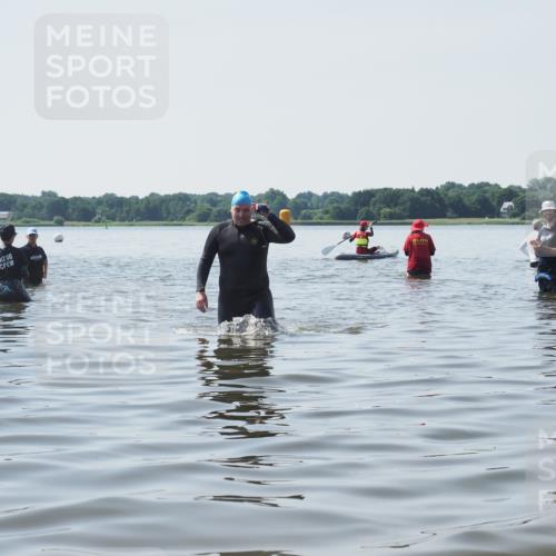 22.06.2025 - Viking Triathlon KatJ http://msf.ph/oto/8124495 22.06.2025 11:06:11 Schwimmen 303 meine-sportfotos.de