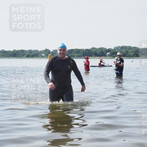 22.06.2025 - Viking Triathlon KatJ http://msf.ph/oto/8124509 22.06.2025 11:06:17 Schwimmen 303 meine-sportfotos.de