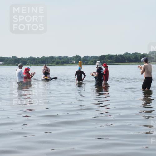 22.06.2025 - Viking Triathlon KatJ http://msf.ph/oto/8124588 22.06.2025 11:13:57 Schwimmen  meine-sportfotos.de