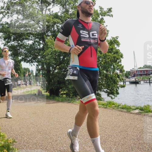 22.06.2025 - Viking Triathlon KatJ http://msf.ph/oto/8124589 22.06.2025 13:06:48 Laufen 330, 435 meine-sportfotos.de