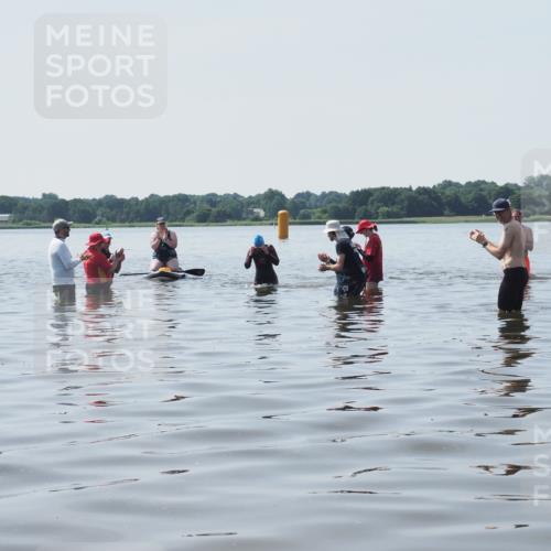 22.06.2025 - Viking Triathlon KatJ http://msf.ph/oto/8124597 22.06.2025 11:13:57 Schwimmen  meine-sportfotos.de