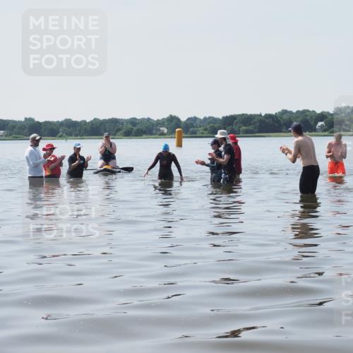22.06.2025 - Viking Triathlon KatJ http://msf.ph/oto/8124609 22.06.2025 11:14:00 Schwimmen  meine-sportfotos.de