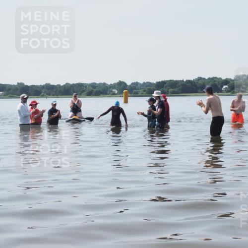 22.06.2025 - Viking Triathlon KatJ http://msf.ph/oto/8124615 22.06.2025 11:14:00 Schwimmen  meine-sportfotos.de