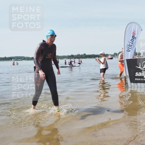 22.06.2025 - Viking Triathlon KatJ http://msf.ph/oto/8124778 22.06.2025 11:14:32 Schwimmen 405 meine-sportfotos.de