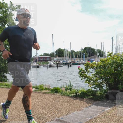 22.06.2025 - Viking Triathlon KatJ http://msf.ph/oto/8124807 22.06.2025 13:07:00 Laufen 434 meine-sportfotos.de