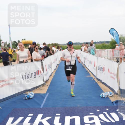 22.06.2025 - Viking Triathlon MichiJ http://msf.ph/oto/8125057 22.06.2025 15:19:37 Ziel 21, 387 meine-sportfotos.de