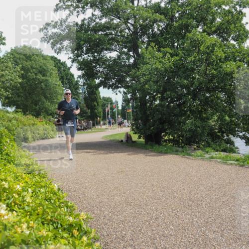 22.06.2025 - Viking Triathlon KatJ http://msf.ph/oto/8125123 22.06.2025 13:07:42 Laufen 492 meine-sportfotos.de