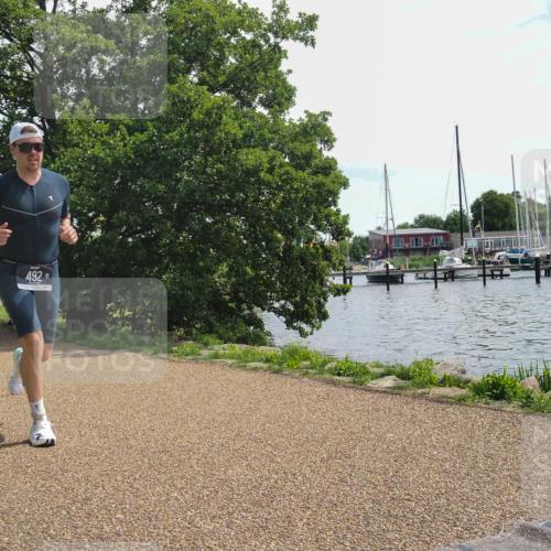22.06.2025 - Viking Triathlon KatJ http://msf.ph/oto/8125157 22.06.2025 13:07:44 Laufen 492 meine-sportfotos.de