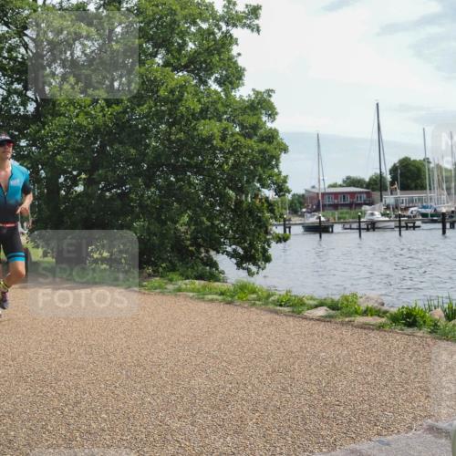 22.06.2025 - Viking Triathlon KatJ http://msf.ph/oto/8125368 22.06.2025 13:07:56 Laufen 146, 316, 457 meine-sportfotos.de