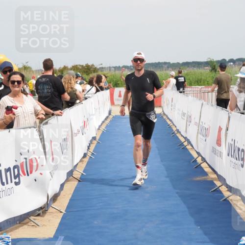 22.06.2025 - Viking Triathlon MichiJ http://msf.ph/oto/8125453 22.06.2025 15:16:28 Ziel 162, 266 meine-sportfotos.de
