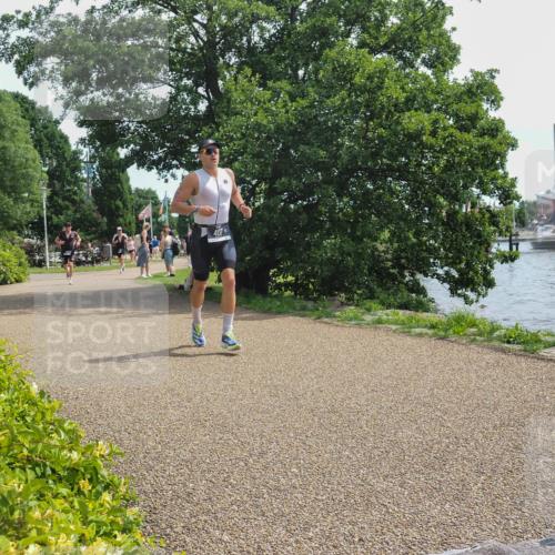 22.06.2025 - Viking Triathlon KatJ http://msf.ph/oto/8125533 22.06.2025 13:08:08 Laufen 407 meine-sportfotos.de