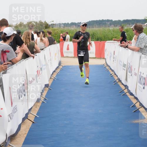 22.06.2025 - Viking Triathlon MichiJ http://msf.ph/oto/8125593 22.06.2025 15:20:59 Ziel 356 meine-sportfotos.de