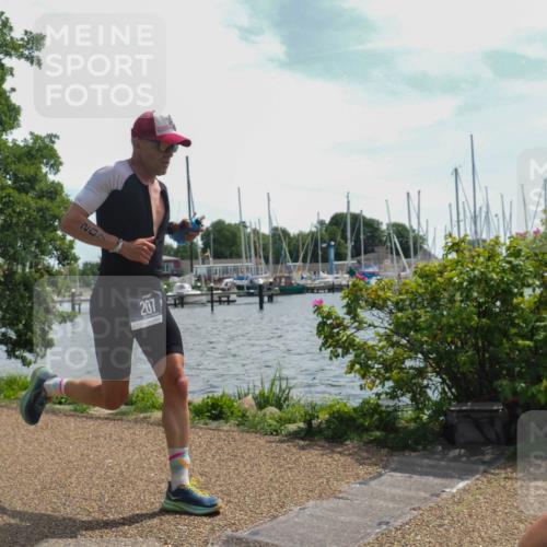 22.06.2025 - Viking Triathlon KatJ http://msf.ph/oto/8125748 22.06.2025 13:08:16 Laufen 207, 348, 388, 546 meine-sportfotos.de