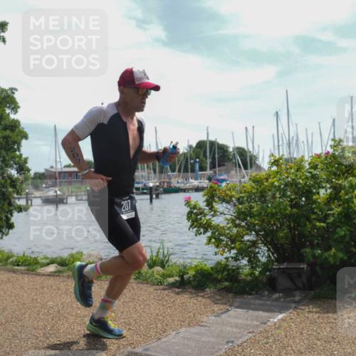 22.06.2025 - Viking Triathlon KatJ http://msf.ph/oto/8125753 22.06.2025 13:08:16 Laufen 207, 348, 388, 546 meine-sportfotos.de