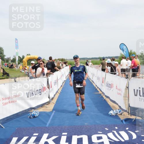 22.06.2025 - Viking Triathlon MichiJ http://msf.ph/oto/8125809 22.06.2025 15:16:52 Ziel 41, 390 meine-sportfotos.de
