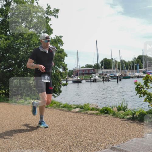 22.06.2025 - Viking Triathlon KatJ http://msf.ph/oto/8125815 22.06.2025 13:08:21 Laufen 187, 448 meine-sportfotos.de