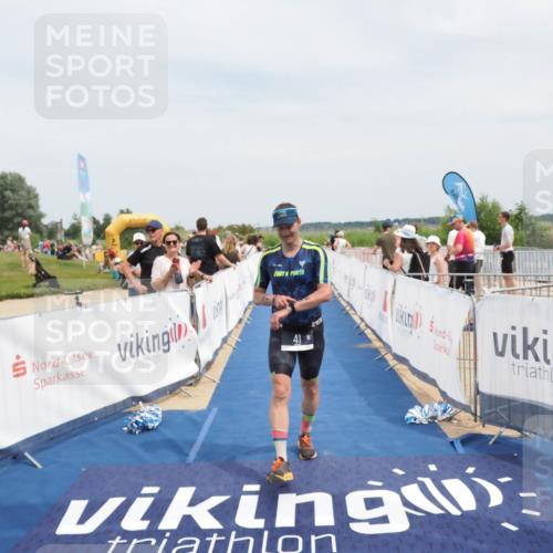 22.06.2025 - Viking Triathlon MichiJ http://msf.ph/oto/8125837 22.06.2025 15:16:52 Ziel 41, 390 meine-sportfotos.de