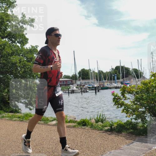 22.06.2025 - Viking Triathlon KatJ http://msf.ph/oto/8126041 22.06.2025 13:08:46 Laufen 506 meine-sportfotos.de