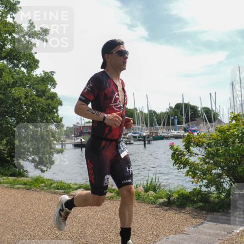22.06.2025 - Viking Triathlon KatJ http://msf.ph/oto/8126047 22.06.2025 13:08:46 Laufen 506 meine-sportfotos.de