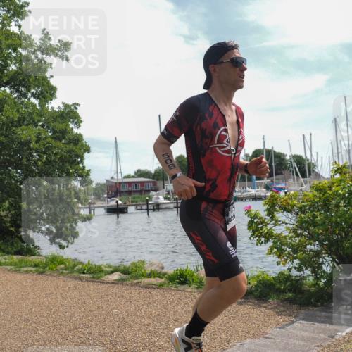 22.06.2025 - Viking Triathlon KatJ http://msf.ph/oto/8126053 22.06.2025 13:08:46 Laufen 506 meine-sportfotos.de