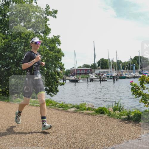 22.06.2025 - Viking Triathlon KatJ http://msf.ph/oto/8126351 22.06.2025 13:09:12 Laufen 438, 522 meine-sportfotos.de