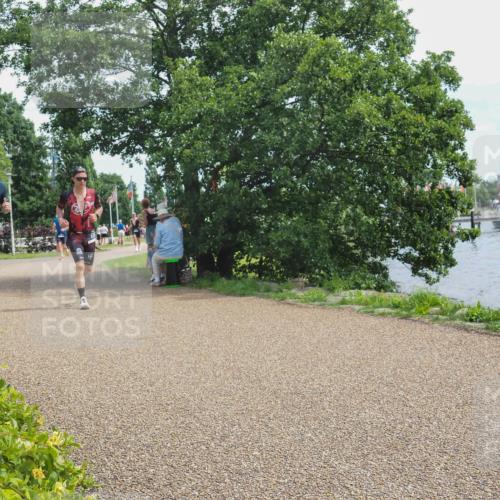 22.06.2025 - Viking Triathlon KatJ http://msf.ph/oto/8126569 22.06.2025 13:47:08 Laufen 492, 506 meine-sportfotos.de