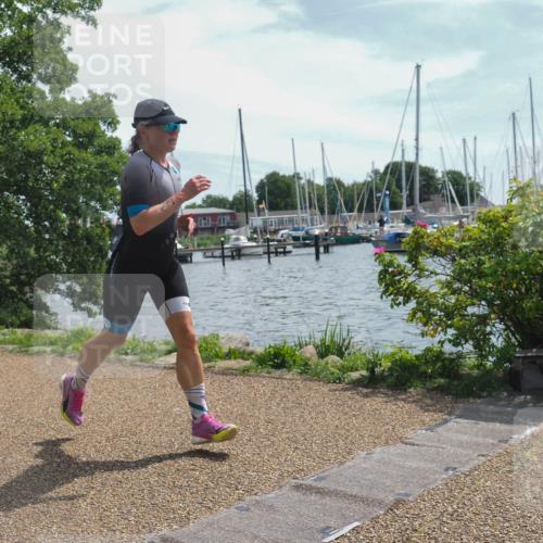 22.06.2025 - Viking Triathlon KatJ http://msf.ph/oto/8126632 22.06.2025 13:09:46 Laufen 12, 616 meine-sportfotos.de