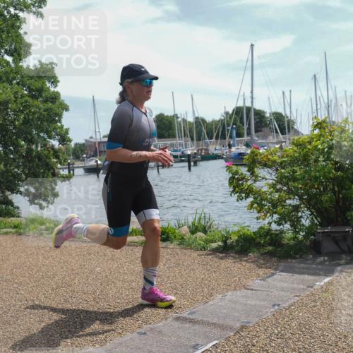 22.06.2025 - Viking Triathlon KatJ http://msf.ph/oto/8126640 22.06.2025 13:09:46 Laufen 12, 616 meine-sportfotos.de