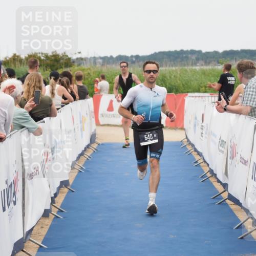 22.06.2025 - Viking Triathlon MichiJ http://msf.ph/oto/8126678 22.06.2025 15:24:04 Ziel 366, 540 meine-sportfotos.de