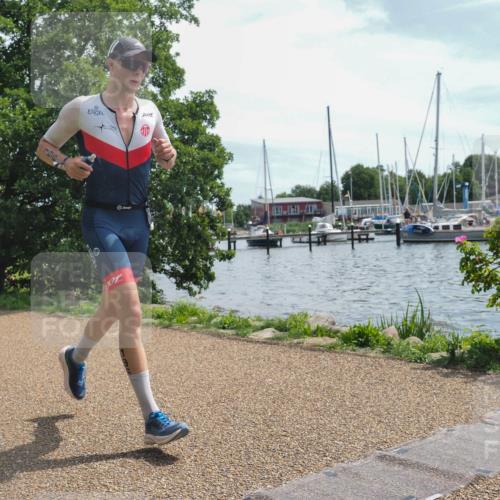 22.06.2025 - Viking Triathlon KatJ http://msf.ph/oto/8126689 22.06.2025 13:09:52 Laufen 196 meine-sportfotos.de