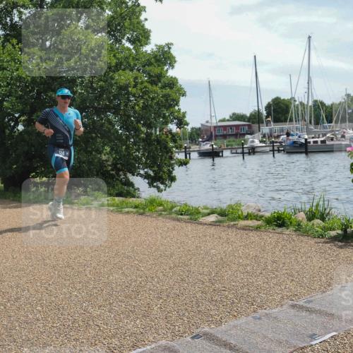22.06.2025 - Viking Triathlon KatJ http://msf.ph/oto/8126759 22.06.2025 13:10:04 Laufen 124 meine-sportfotos.de