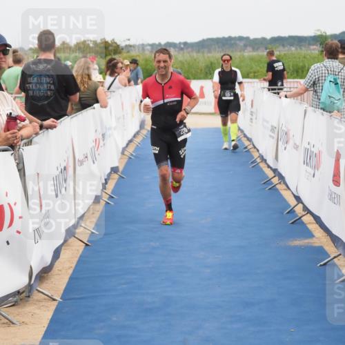 22.06.2025 - Viking Triathlon MichiJ http://msf.ph/oto/8126820 22.06.2025 15:18:24 Ziel 235, 247, 300 meine-sportfotos.de