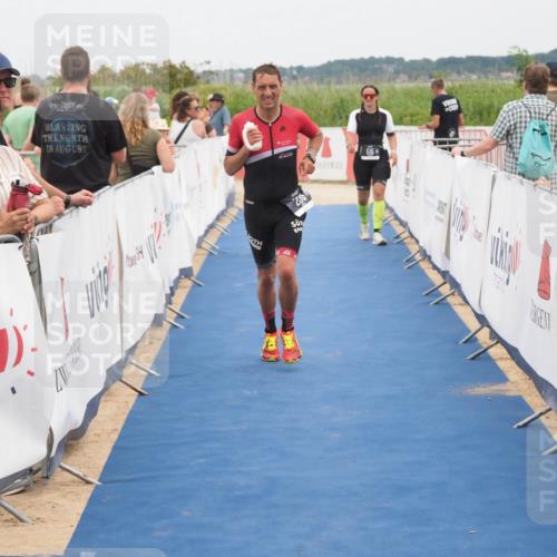 22.06.2025 - Viking Triathlon MichiJ http://msf.ph/oto/8126824 22.06.2025 15:18:25 Ziel 235, 247, 300 meine-sportfotos.de