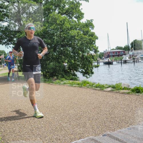 22.06.2025 - Viking Triathlon KatJ http://msf.ph/oto/8127048 22.06.2025 13:11:14 Laufen 135, 278 meine-sportfotos.de