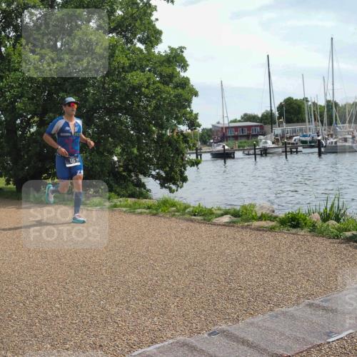 22.06.2025 - Viking Triathlon KatJ http://msf.ph/oto/8127062 22.06.2025 13:11:16 Laufen 135, 278, 611 meine-sportfotos.de