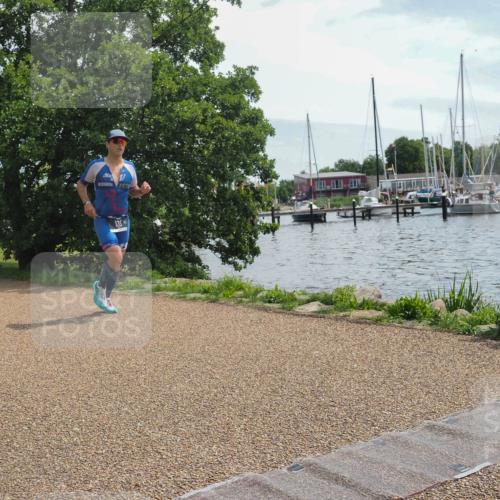 22.06.2025 - Viking Triathlon KatJ http://msf.ph/oto/8127073 22.06.2025 13:11:16 Laufen 135, 278, 611 meine-sportfotos.de