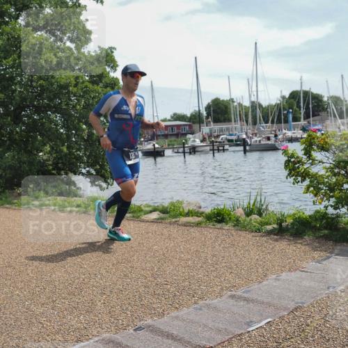 22.06.2025 - Viking Triathlon KatJ http://msf.ph/oto/8127110 22.06.2025 13:11:16 Laufen 135, 278, 611 meine-sportfotos.de