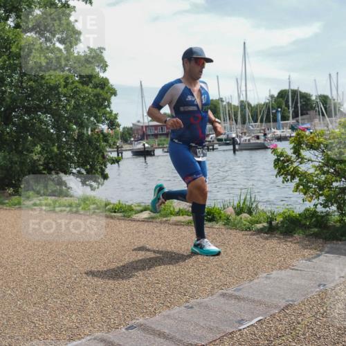 22.06.2025 - Viking Triathlon KatJ http://msf.ph/oto/8127125 22.06.2025 13:11:17 Laufen 135, 278, 611 meine-sportfotos.de