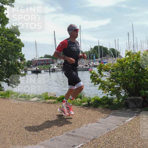 22.06.2025 - Viking Triathlon KatJ http://msf.ph/oto/8127305 22.06.2025 13:11:32 Laufen 491 meine-sportfotos.de