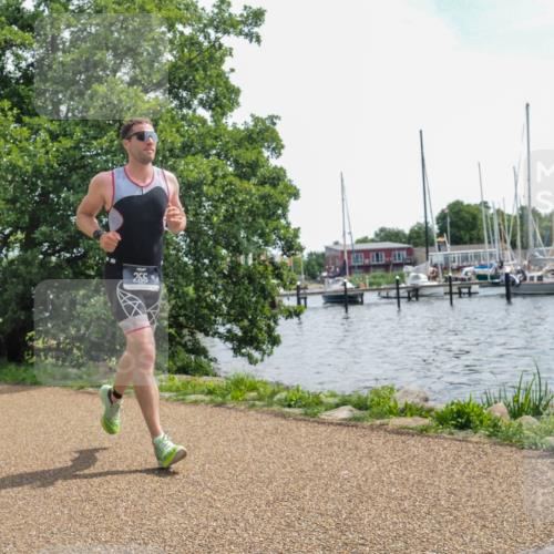 22.06.2025 - Viking Triathlon KatJ http://msf.ph/oto/8127354 22.06.2025 13:11:37 Laufen 255 meine-sportfotos.de