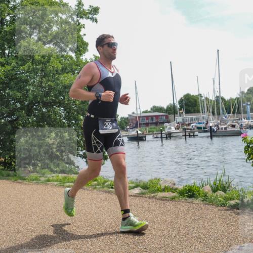 22.06.2025 - Viking Triathlon KatJ http://msf.ph/oto/8127382 22.06.2025 13:11:37 Laufen 255 meine-sportfotos.de