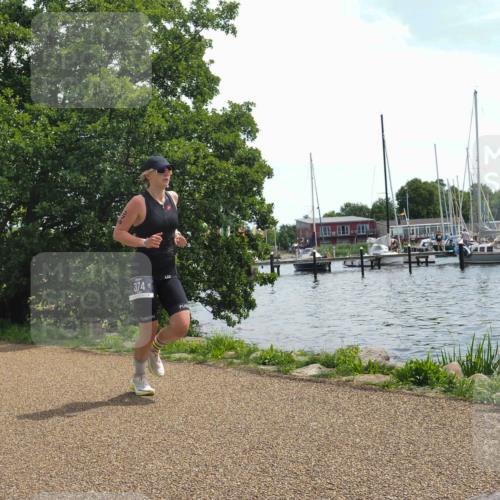 22.06.2025 - Viking Triathlon KatJ http://msf.ph/oto/8127416 22.06.2025 13:11:42 Laufen 374, 517 meine-sportfotos.de
