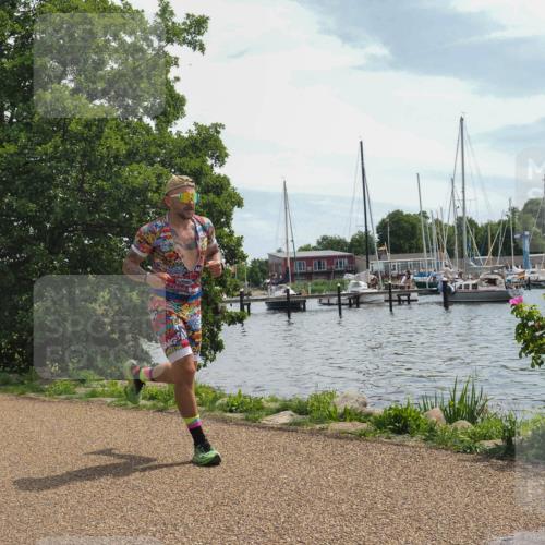 22.06.2025 - Viking Triathlon KatJ http://msf.ph/oto/8127470 22.06.2025 13:11:44 Laufen 374, 517 meine-sportfotos.de